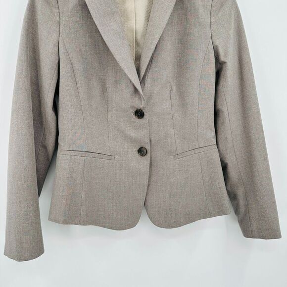 Ann Taylor Size 2P Light Gray Long Sleeve Stretch Career Blazer Jacket - Picture 3 of 7